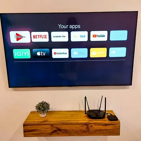 Lejlighed Sea View Luxury In Acropaphos, Patio, Terrace, Pool, Tv 65 Inch *