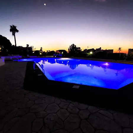 Sea View Luxury In Acropaphos, Patio, Terrace, Pool, Tv 65 Inch 아파트 Klorakas