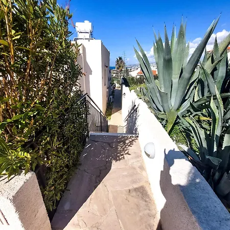 Apartment Seaview Luxury Chloraka Paphos, Pool, Smart Tv 65 Inch *
