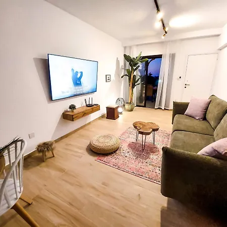Seaview Luxury Chloraka Paphos, Pool, Smart Tv 65 Inch Apartament Klorakas