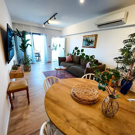Luxury Sea Views Apt, Patio, Smart Tv 65 Inch, Terrace, Pool