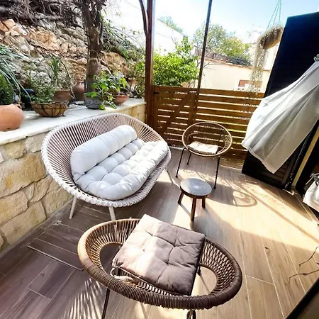 Apartamento Luxury Sea Views Apt, Patio, Smart Tv 65 Inch, Terrace, Pool Klorakas