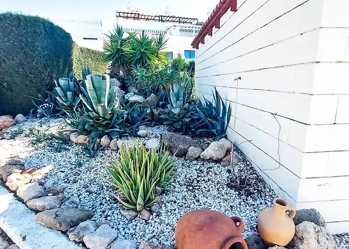 Apartament Sea View Luxury In Acropaphos, Patio, Terrace, Pool, Tv 65 Inch Klorakas