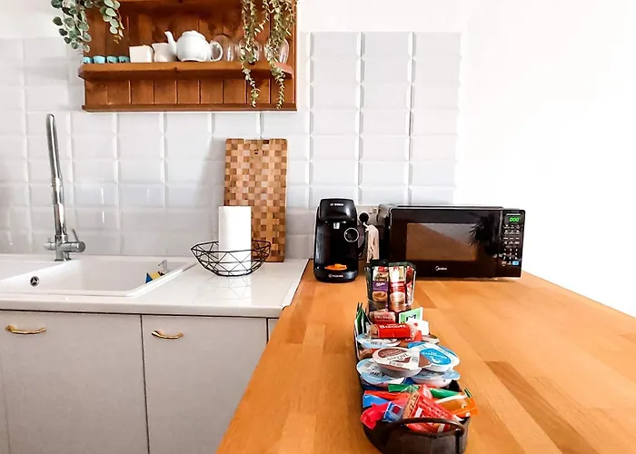 Apartament Sea View Luxury In Acropaphos, Patio, Terrace, Pool, Tv 65 Inch Klorakas