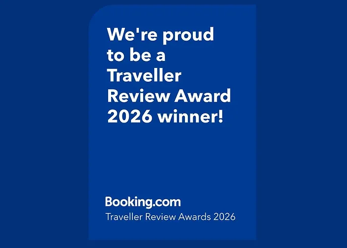 Sea View Luxury In Acropaphos, Patio, Terrace, Pool, Tv 65 Inch Apartament *