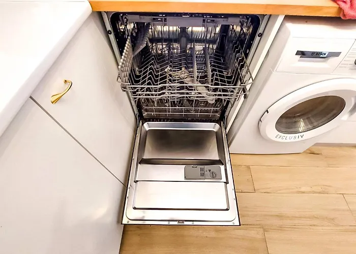 Apartament Sea View Luxury In Acropaphos, Patio, Terrace, Pool, Tv 65 Inch Klorakas